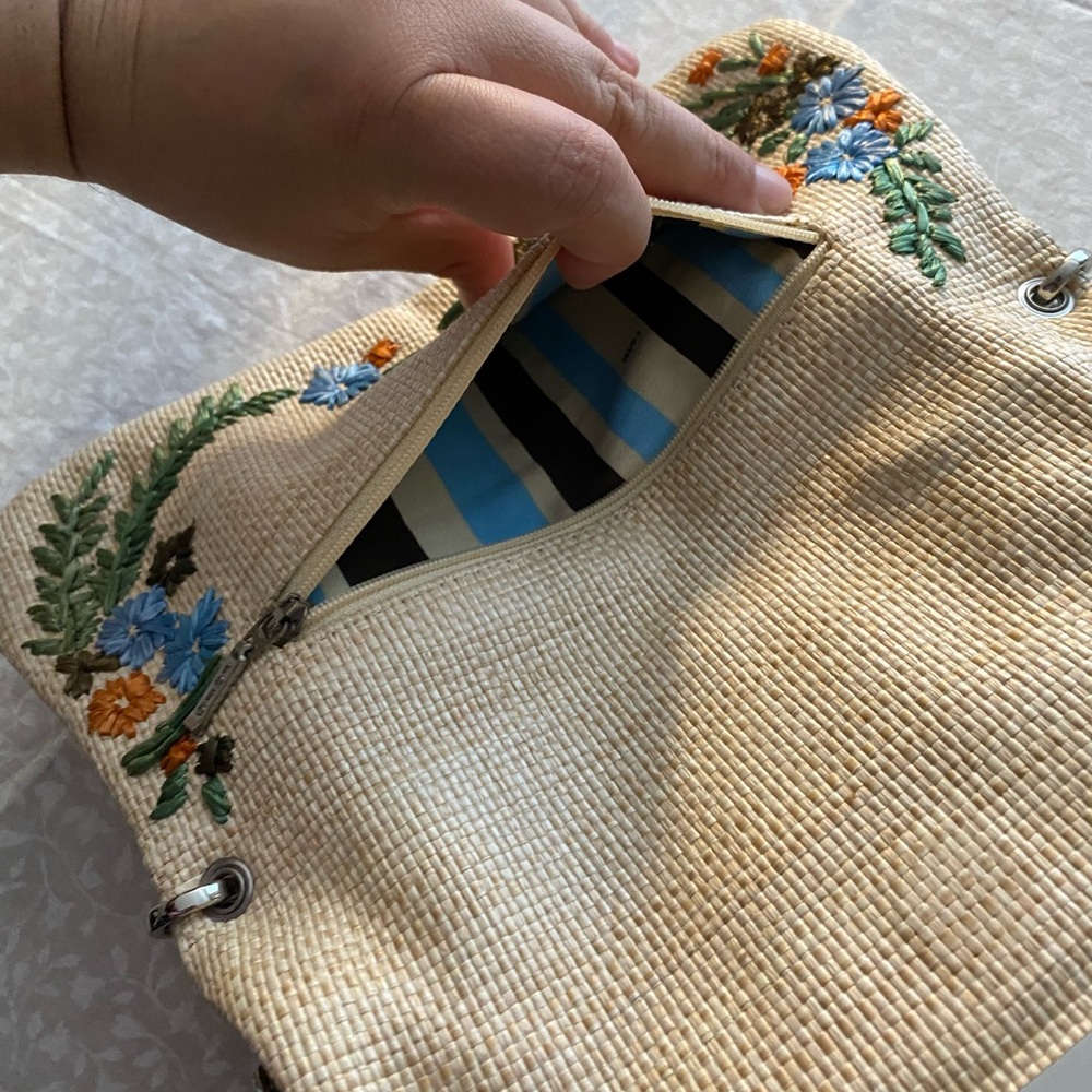 Embroidered Covertible Clutch Purse - Picture 6 of 10